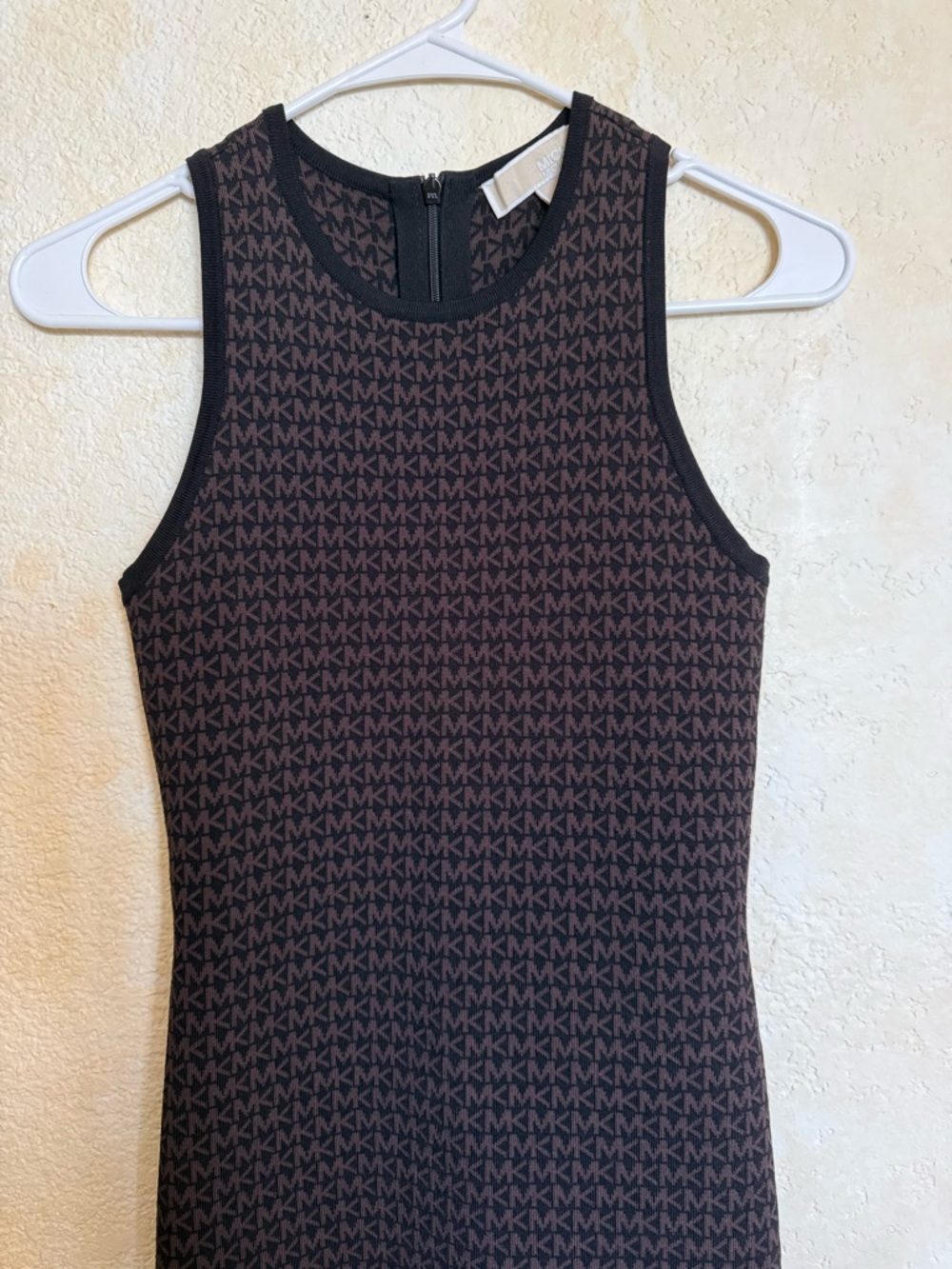 NWOT Michael Kors Navy Logo-Print Sleeveless Midi Sheath Dress - Picture 3 of 4